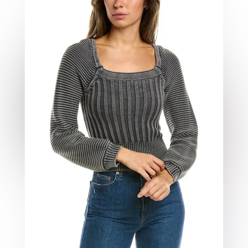 VINTAGE HAVANA Cropped sweater in Vintage Grey.